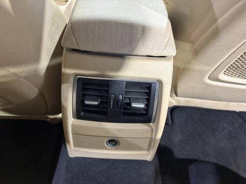 2017 BMW 3 Series 330i