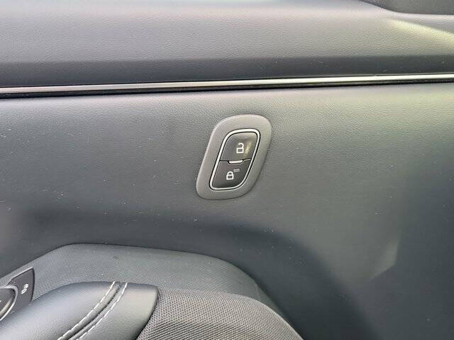 2021 Ford Mustang Mach-E Select