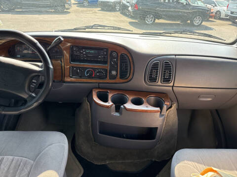 1999 Dodge Ram Van 1500