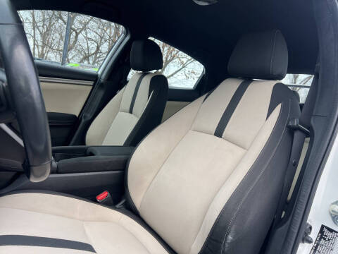 2018 Honda Civic Sport