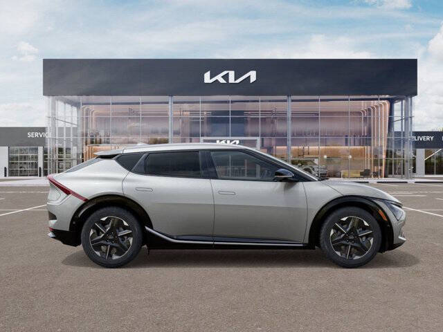 2025 Kia EV6 Wind