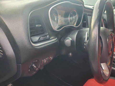 2015 Dodge Challenger R/T Plus