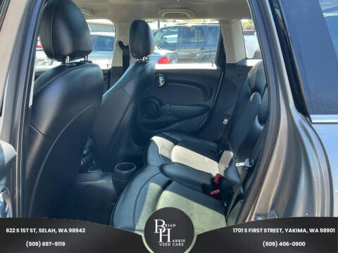 2017 MINI Hardtop 4 Door Cooper