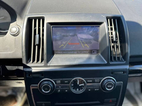 2013 Land Rover LR2 HSE LUX