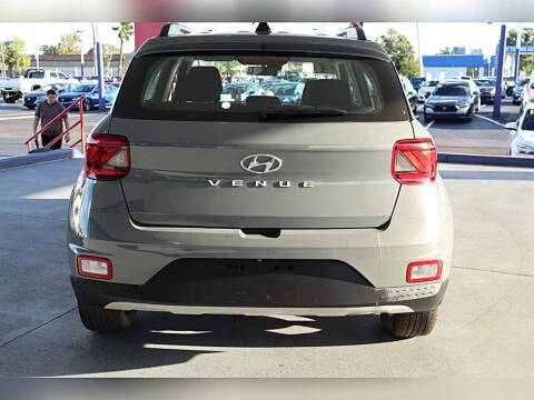 2021 Hyundai Venue SEL