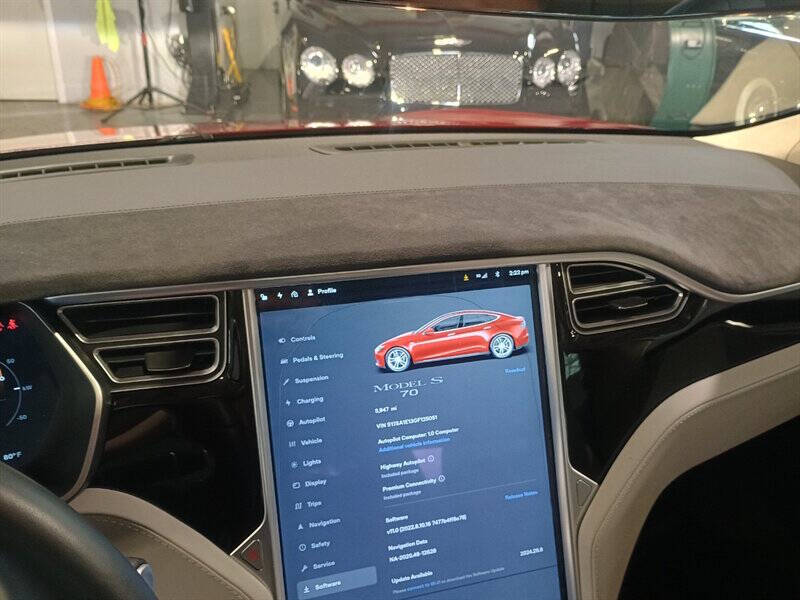 2016 Tesla Model S 70