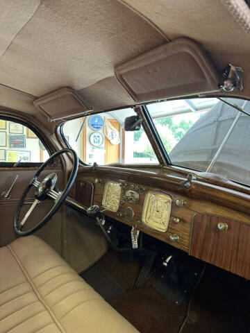 1937 Chrysler Airflow