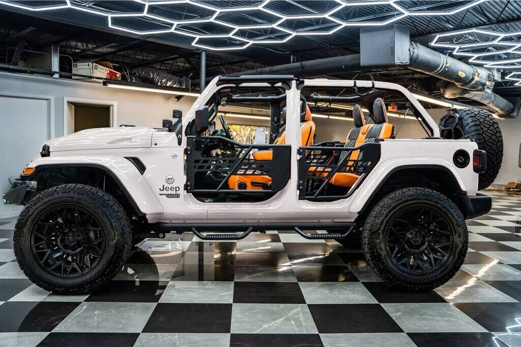 2024 Jeep Wrangler SUV / Crossover - $67,999