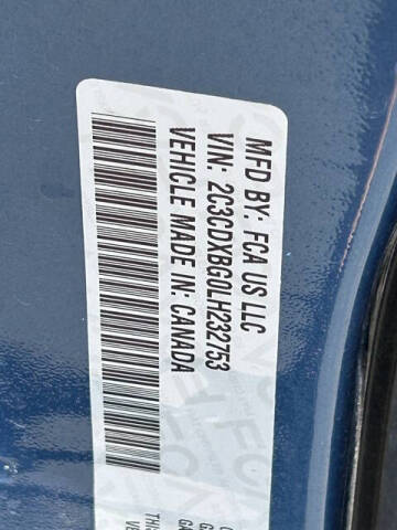 2020 Dodge Charger SXT