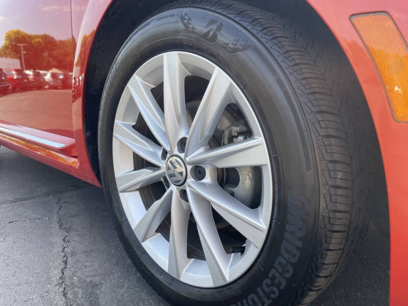 2018 Volkswagen Beetle 2.0T S