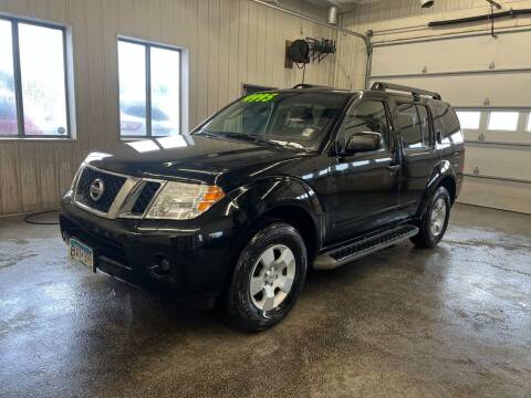 2012 Nissan Pathfinder for sale at Sand's Auto Sales in Cambridge MN