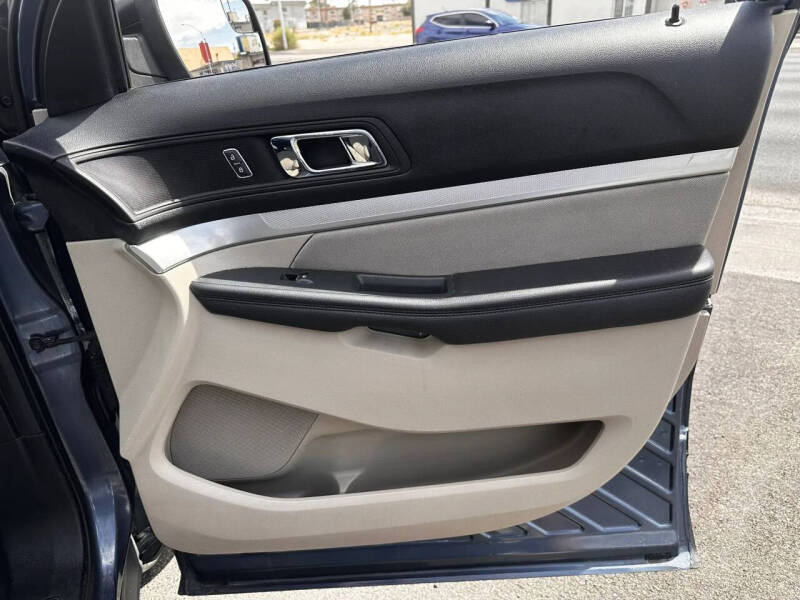 2019 Ford Explorer