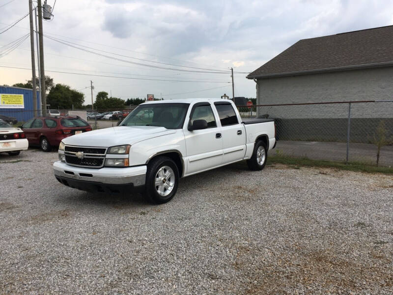 2006 Chevrolet Silverado 1500 for sale at B AND S AUTO SALES in Meridianville AL