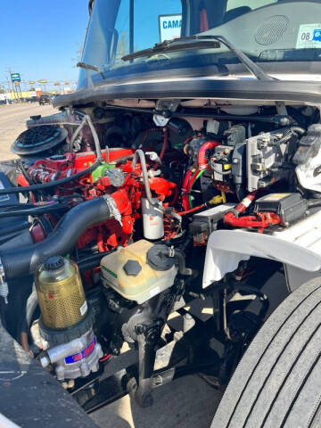 2013 Freightliner M2 106