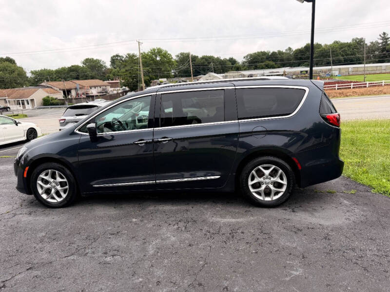 2019 Chrysler Pacifica Touring L Plus