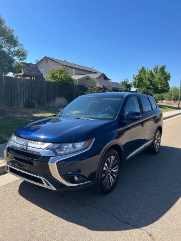 2019 Mitsubishi Outlander SE