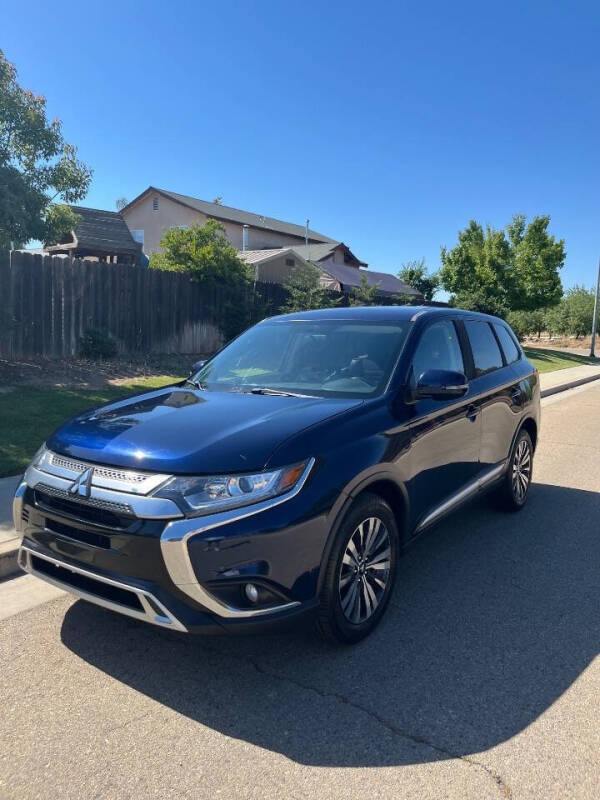 2019 Mitsubishi Outlander SE