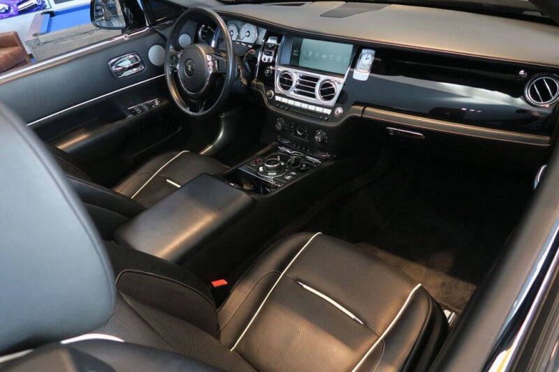 2017 Rolls-Royce Dawn