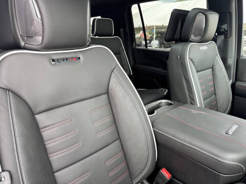 2025 GMC Yukon XL AT4 Ultimate