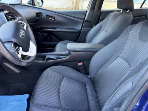 2017 Toyota Prius Two