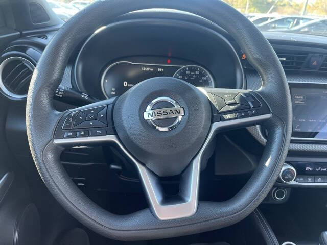 2020 Nissan Kicks SV