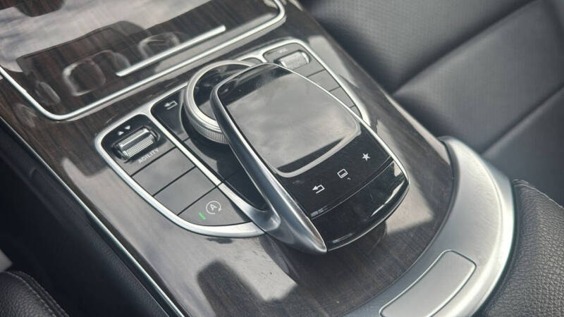 2015 Mercedes-Benz C-Class C 300 4MATIC