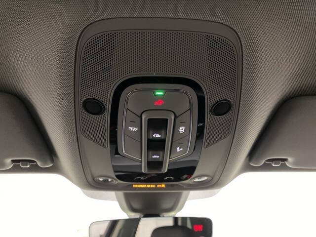 2023 Audi Q5 quattro Premium Plus 40 TFSI