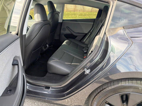 2025 Tesla Model 3 Long Range