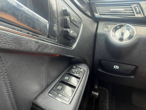 2010 Mercedes-Benz E-Class