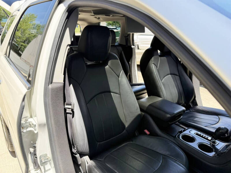 2012 GMC Acadia Denali
