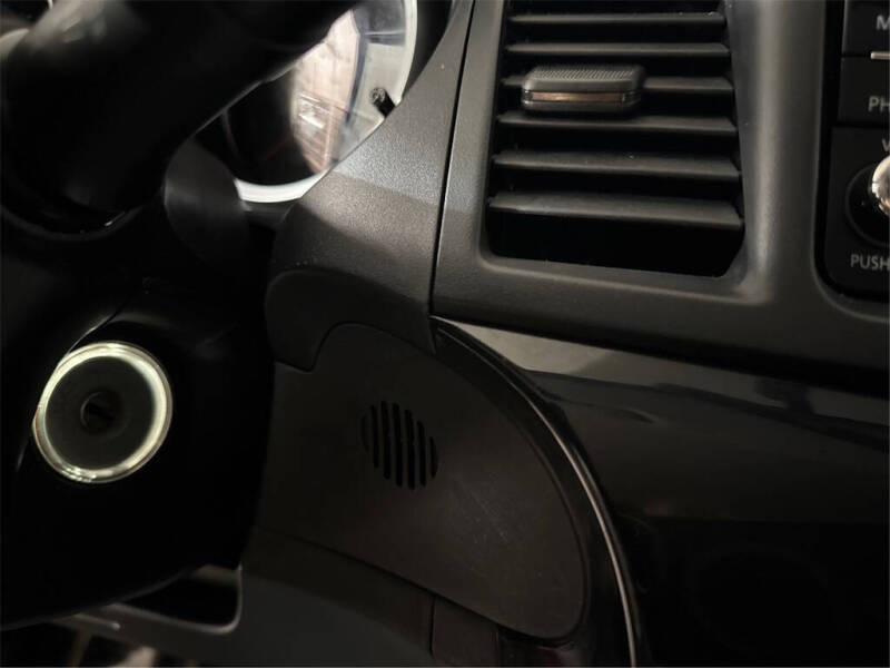 2017 Mitsubishi Lancer ES