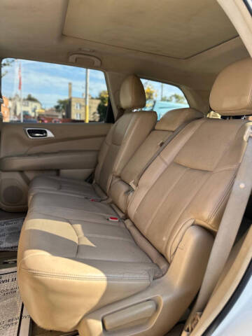 2013 Nissan Pathfinder Platinum