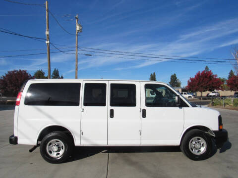 2017 Chevrolet Express LS 2500