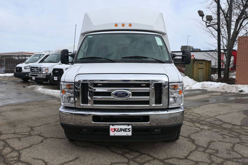 2025 Ford E-Series