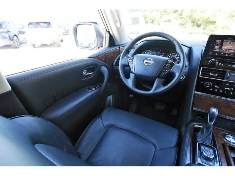 2024 Nissan Armada SL