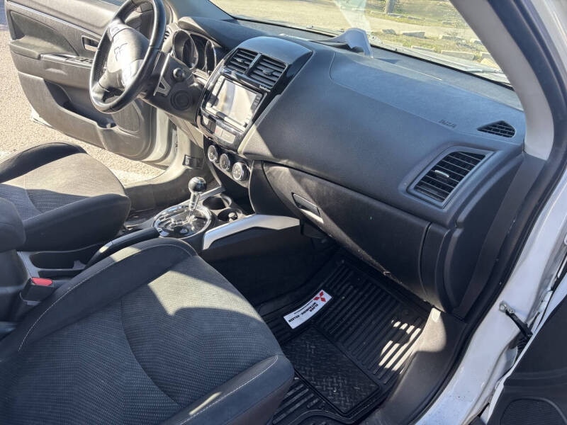 2013 Mitsubishi Outlander Sport SE