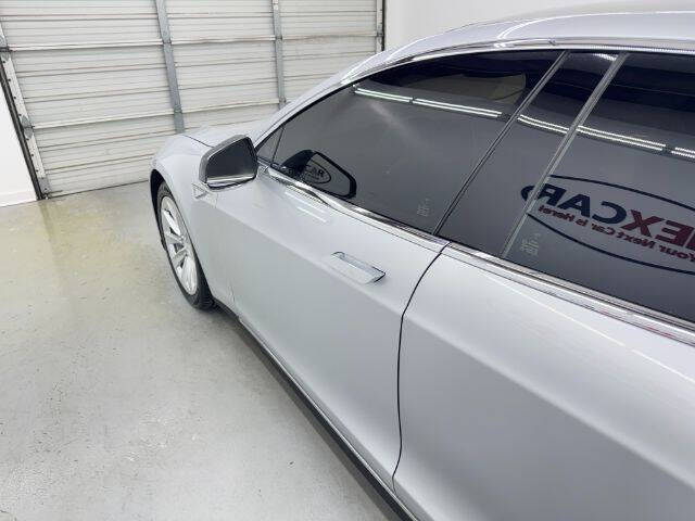 2015 Tesla Model S