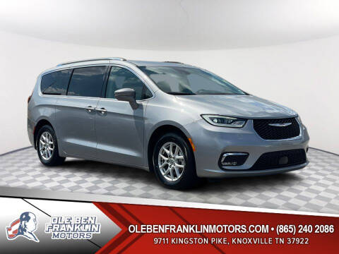 2021 Chrysler Pacifica for sale at Ole Ben Franklin Motors KNOXVILLE - Clinton Highway in Knoxville TN