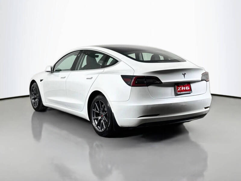 2019 Tesla Model 3 Standard Range Plus