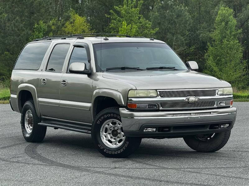 2003 Chevrolet Suburban for sale at Apex Autos Inc. in Fredericksburg VA