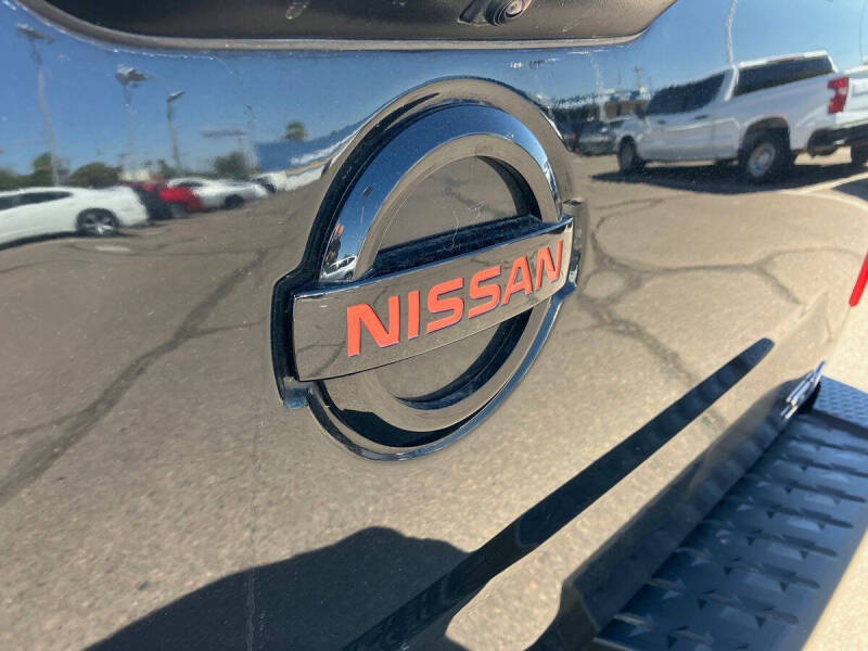 2019 Nissan Titan SV