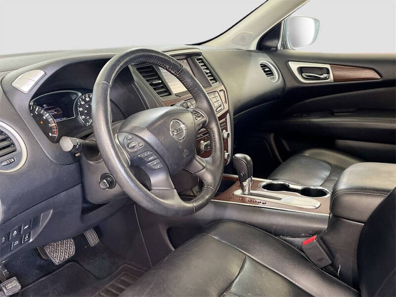 2019 Nissan Pathfinder Platinum