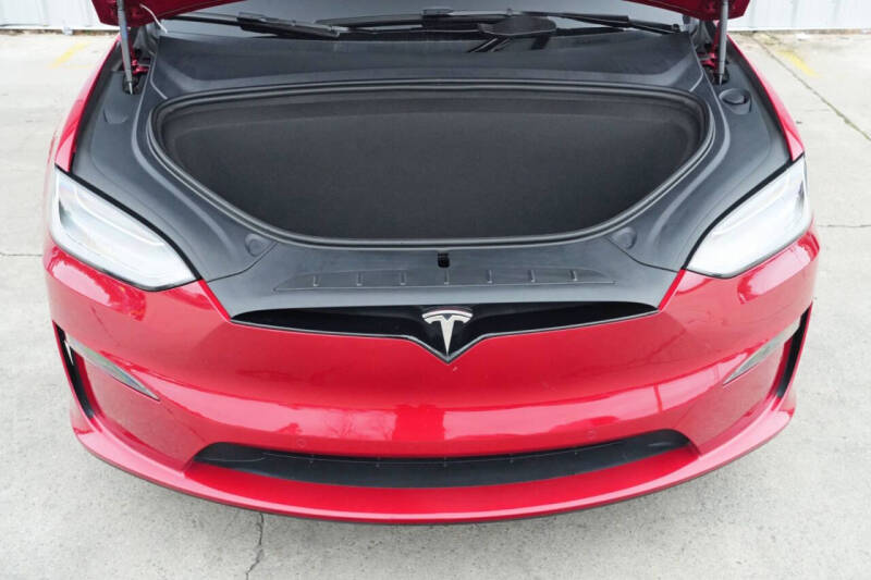 2023 Tesla Model X Standard Range