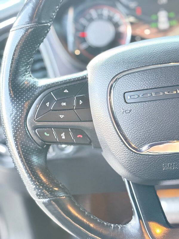 2018 Dodge Challenger SXT Plus