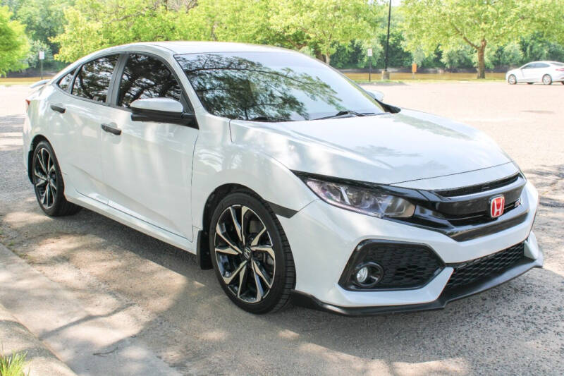 2019 Honda Civic for sale at Auto House Superstore in Terre Haute IN