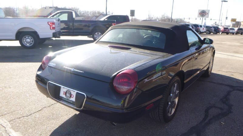 2002 Ford Thunderbird Deluxe