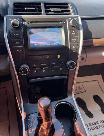 2016 Toyota Camry LE