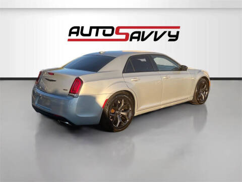 2021 Chrysler 300 Touring