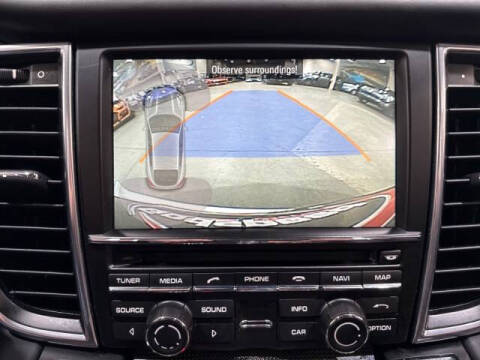 2015 Porsche Panamera GTS