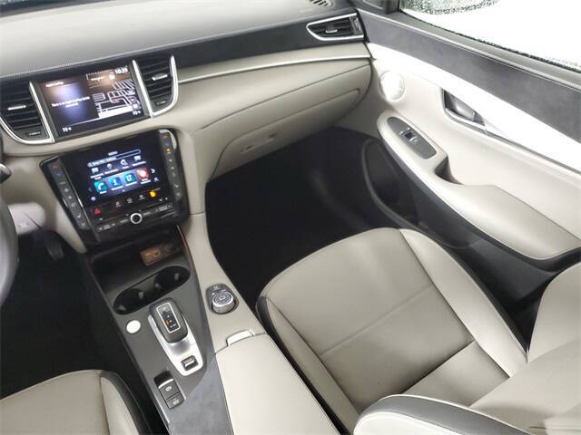 2023 Infiniti QX50 Sensory